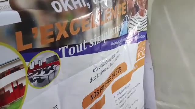 OKHI à la rencontre Bonateki